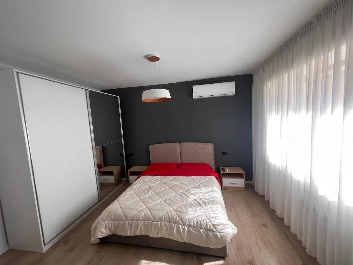 Amion Apartment In Center Of Tirana 0*,
